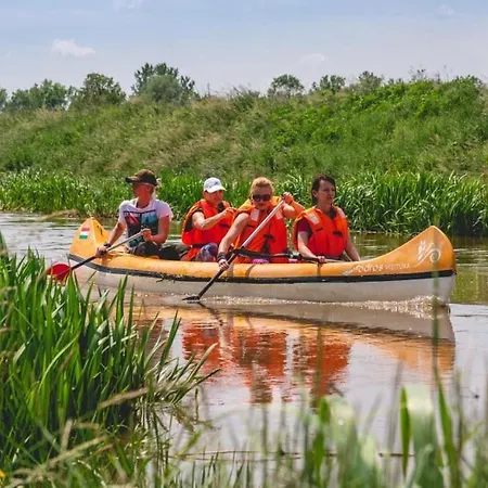 Negy Evszak Apartmanhaz *