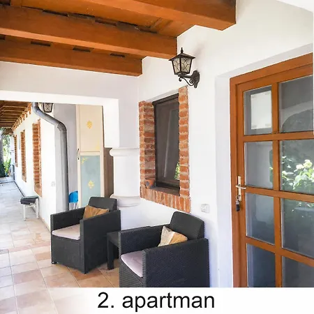Negy Evszak Apartmanhaz Apartament Zalakaros