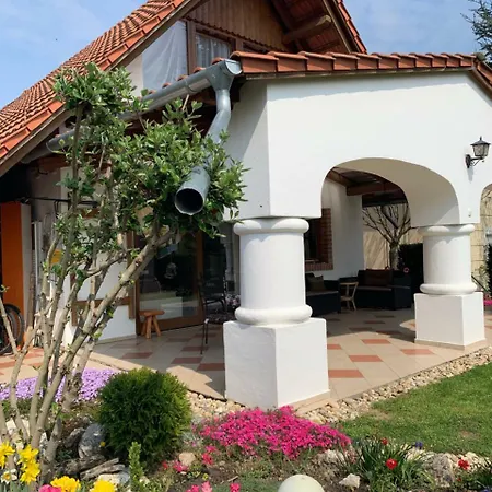 Apartament Negy Evszak Apartmanhaz Zalakaros