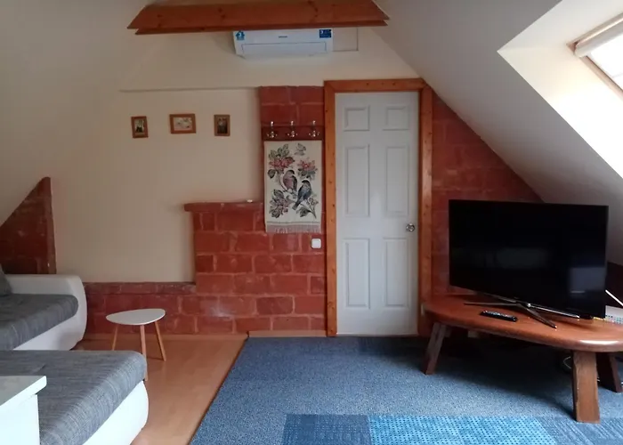 Negy Evszak Apartmanhaz *