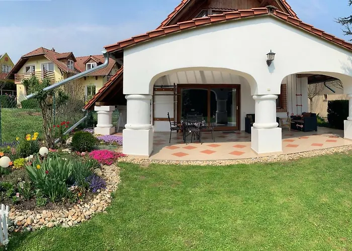 Negy Evszak Apartmanhaz דירה *